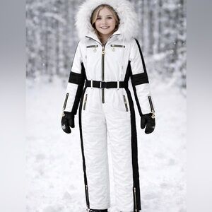 Girls White Winter Snowsuit – Size 140 (9–10 Years) – Zip Front – Waterproof